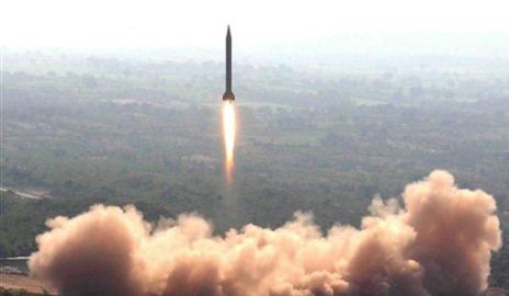 Не дождавшись испытаний в КНДР, баллистическую ракету запустил Пакистан